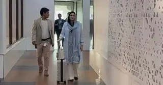 শাহজালাল বিমানবন্দরে নেমেছেন জুবাইদা রহমান